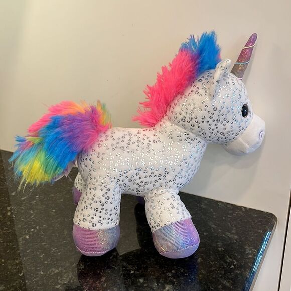 Kellytoy Fantasy Pets Plush Metallic Spotted Unicorn w/Rainbow Mane - Picture 5 of 7